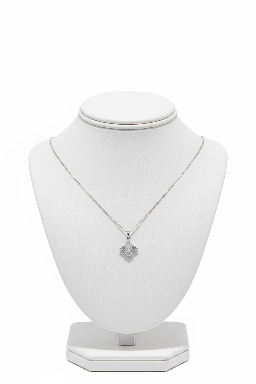 Round Pedal 2 Carat White Gold Necklace