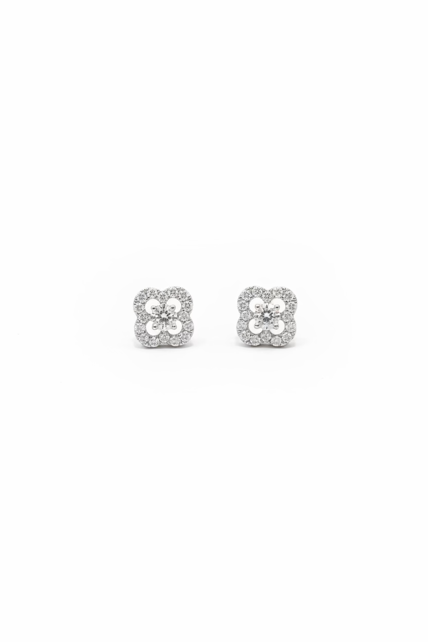 Round Flower 1 Carat White Gold Earrings