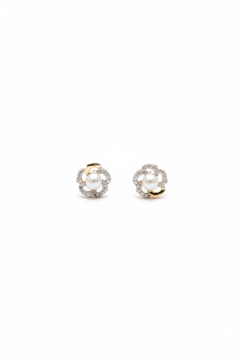 White Gold Pearl & Pedal Earrings