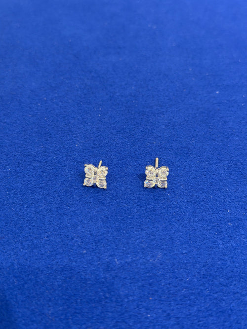 1.5 Carat White Gold Round Pedal Studs