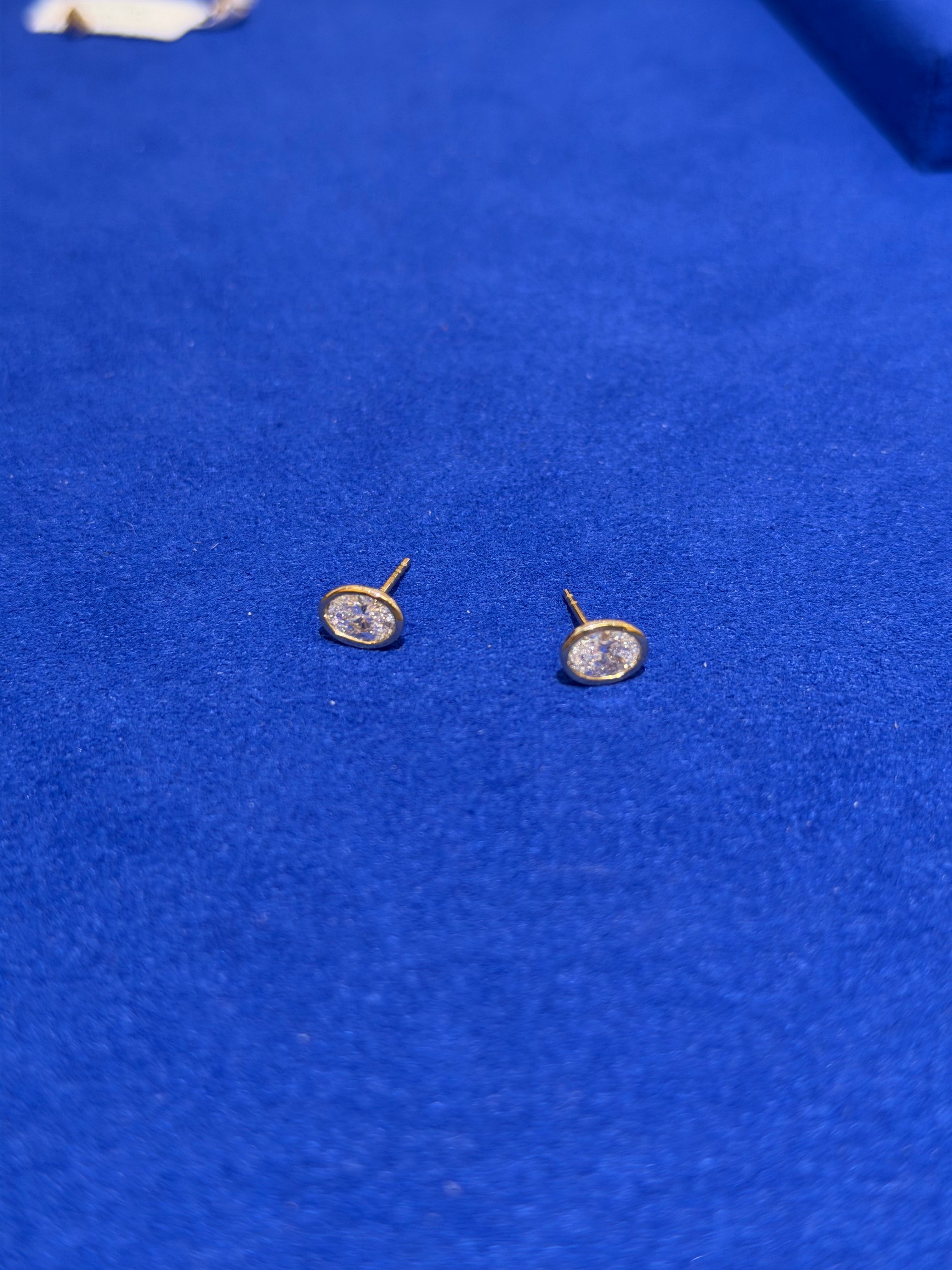 Single Round Bezel White Gold Studs