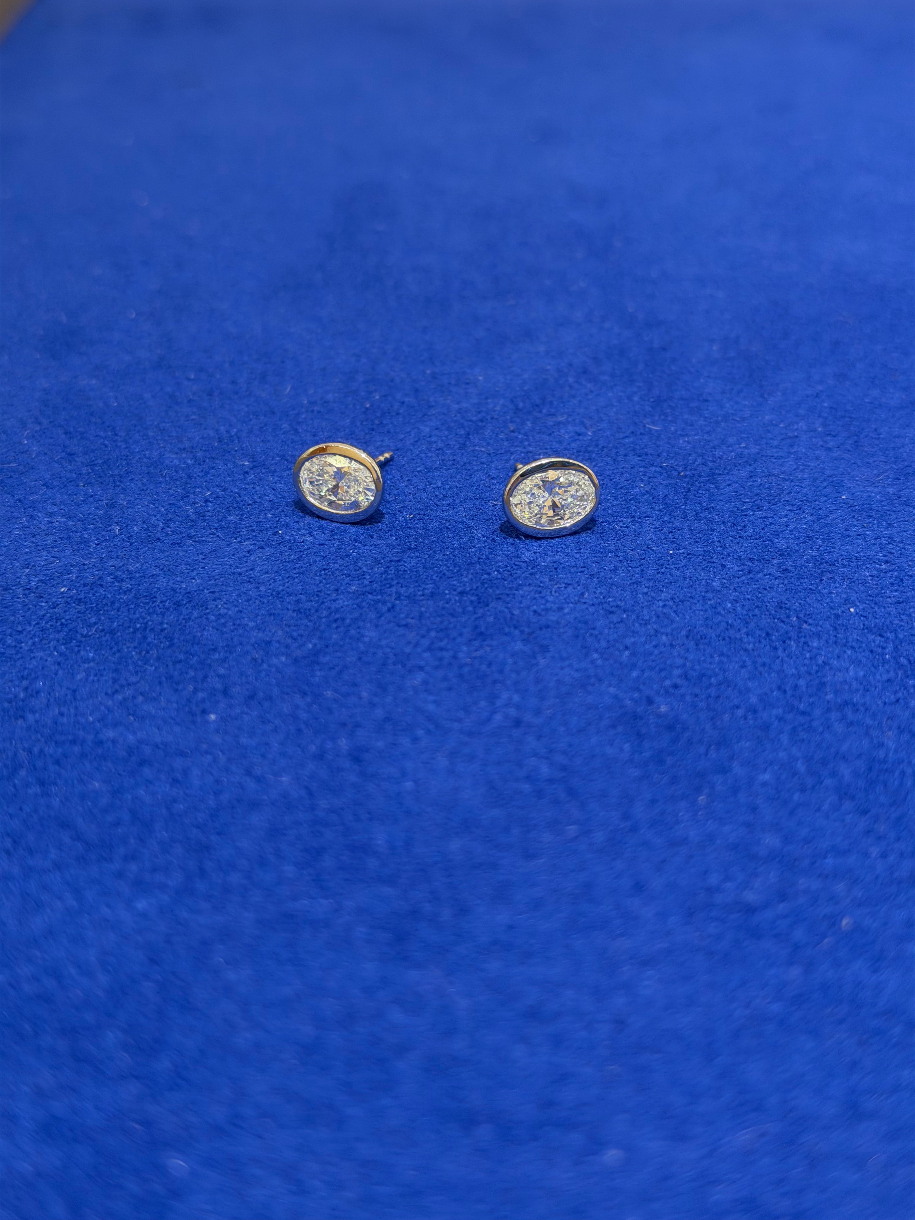 Oval Bezel 2 Carat White Gold Studs