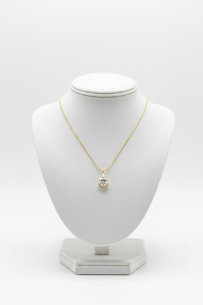 Tear 2 Carat Yellow Gold Necklace