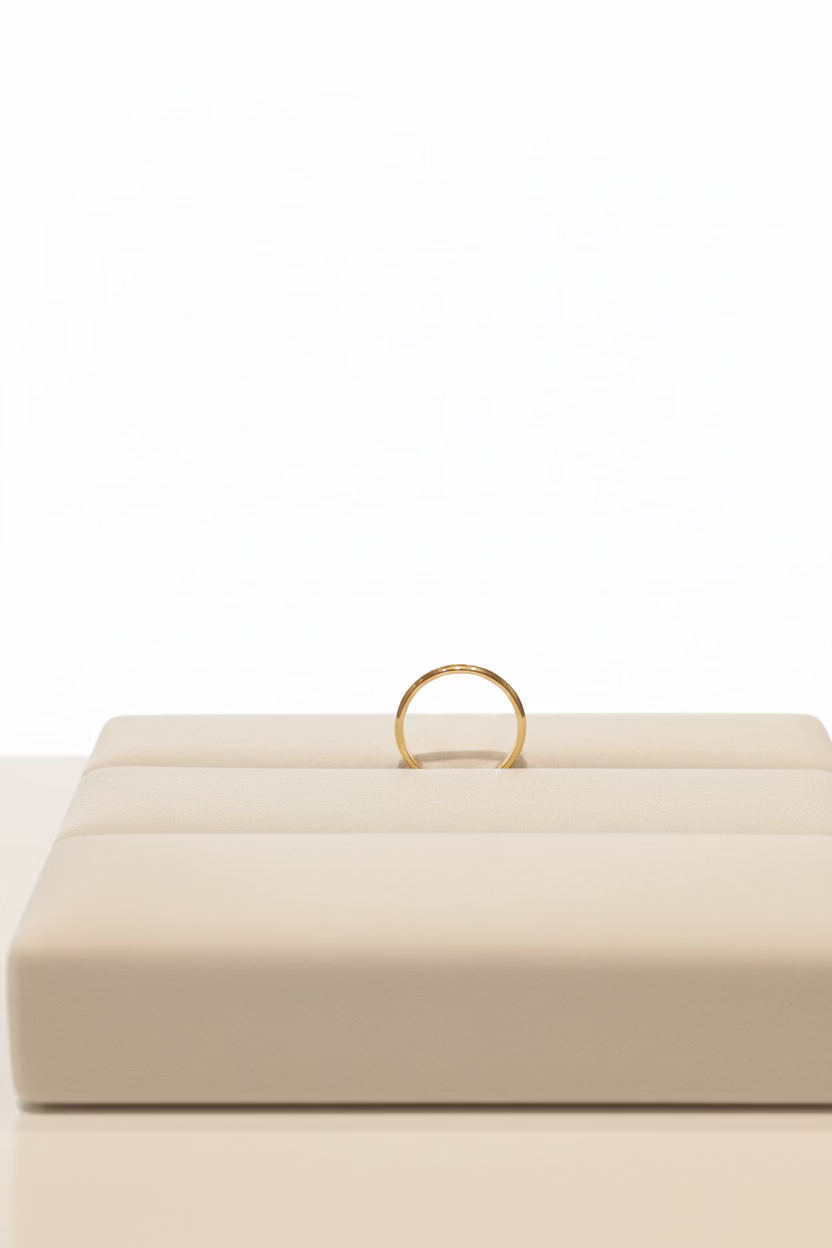 10 Karat Yellow Gold Women’s Band